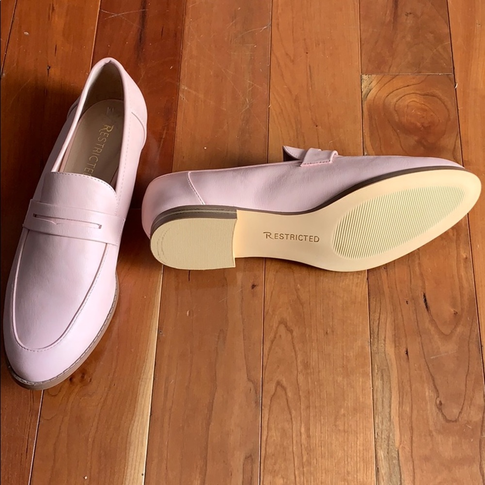 Restricted Pink loafers NEW 8.5